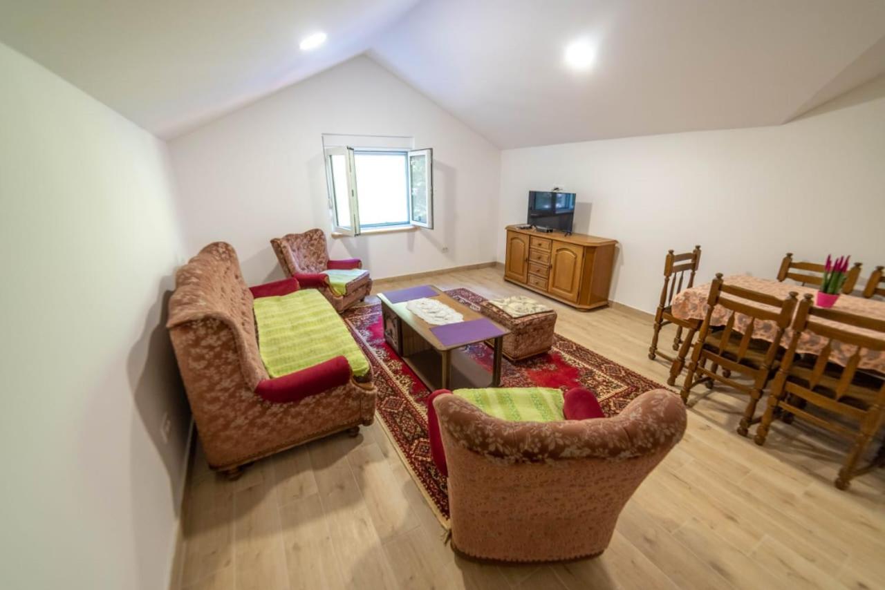 Sljivo Apartmani Herceg Novi Buitenkant foto